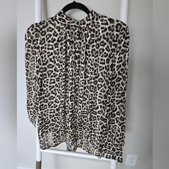H&M Tops - H&M Black and Cream Leopard Print Blouse